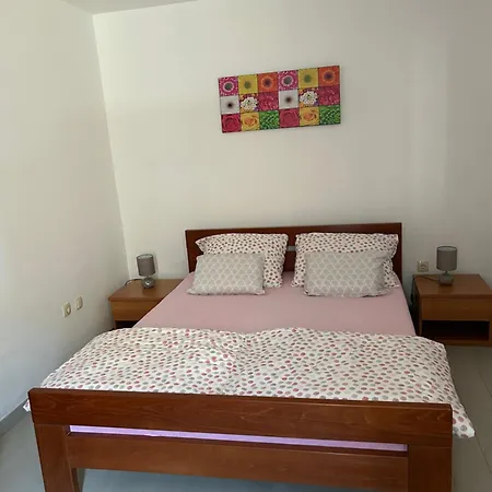 Apartament Lucija Karlobag Zewnętrze zdjęcie